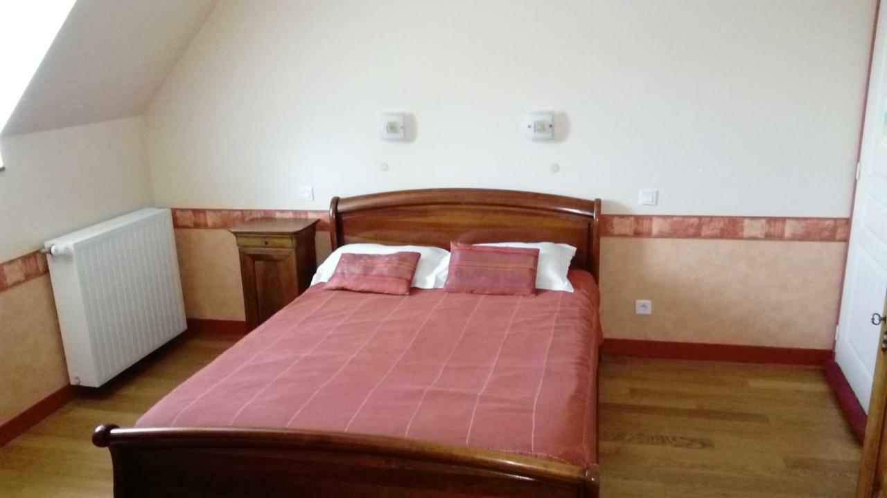 La Roche Bed & Breakfast Saint-Etienne-en-Cogles Exterior photo